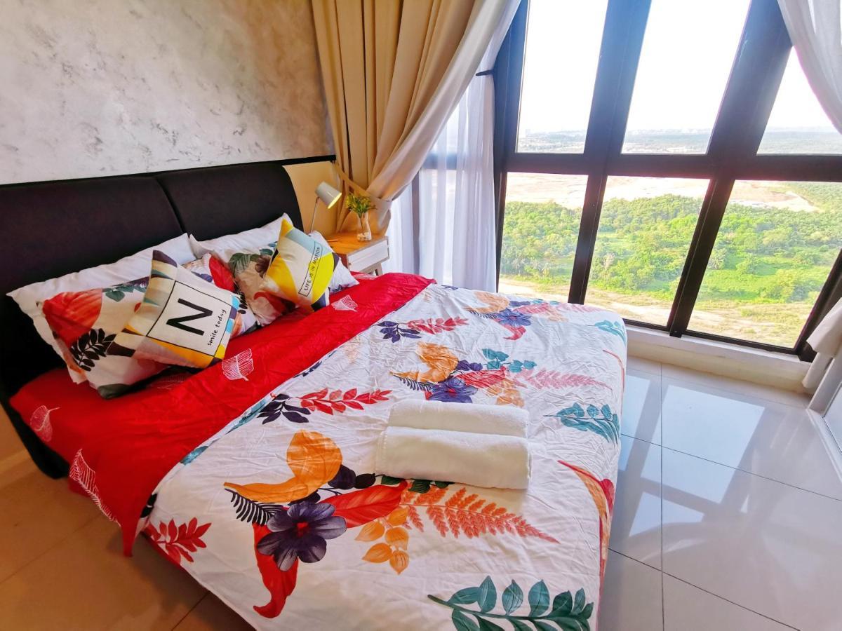 Legoland 3Min Lakeview Happyrainbowsuite 7Pax 2R2B Nusajaya  Eksteriør billede